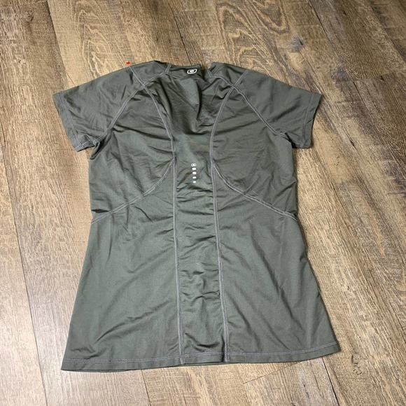 OGIO Womens Endurance Tee Shirt Size Small  Gray Short Sleeves Athletic Pullover - Picture 5 of 6